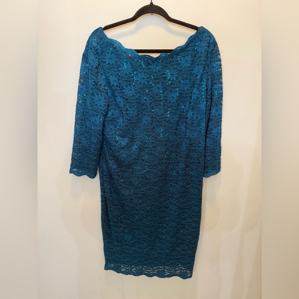 NWT R&M Richards Teal Floral‎ Lace Midi Dress With Sequences - Size 16